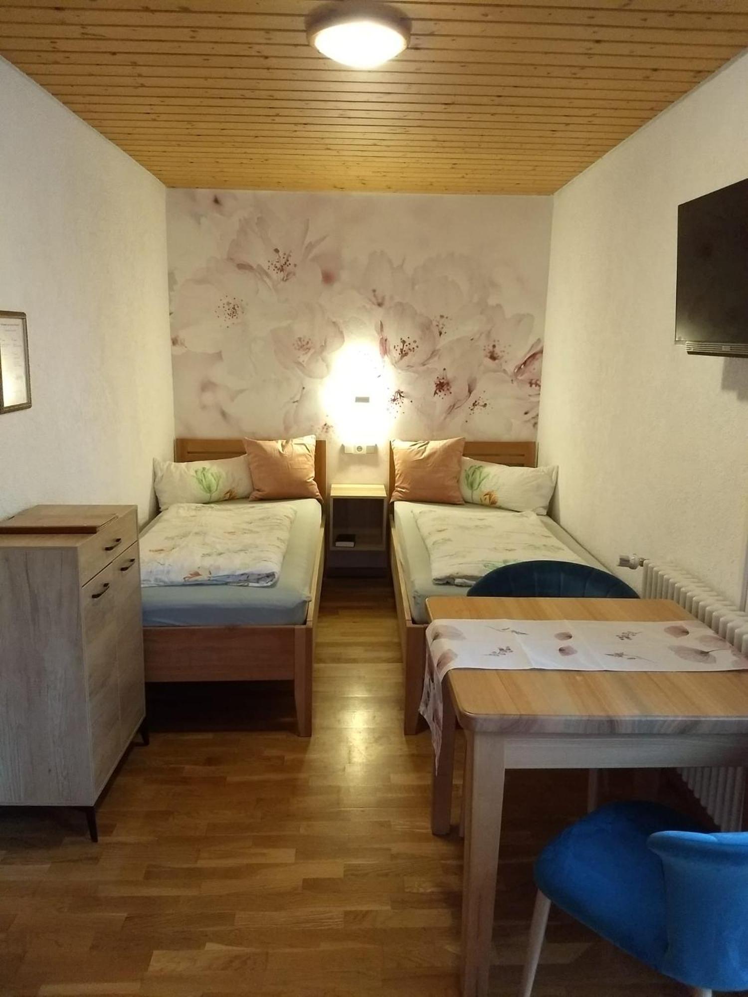 Meyerhof Homestay *
